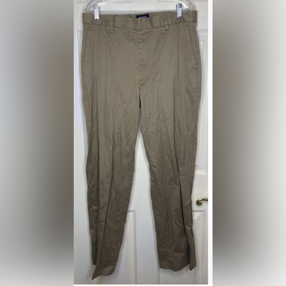 Men DOCKERS Beige Khaki D3 Classic Fit Trousers Slacks Pants Sz 34 X 32 EUC